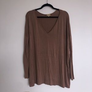 Tan long sleeve v-neck Piko